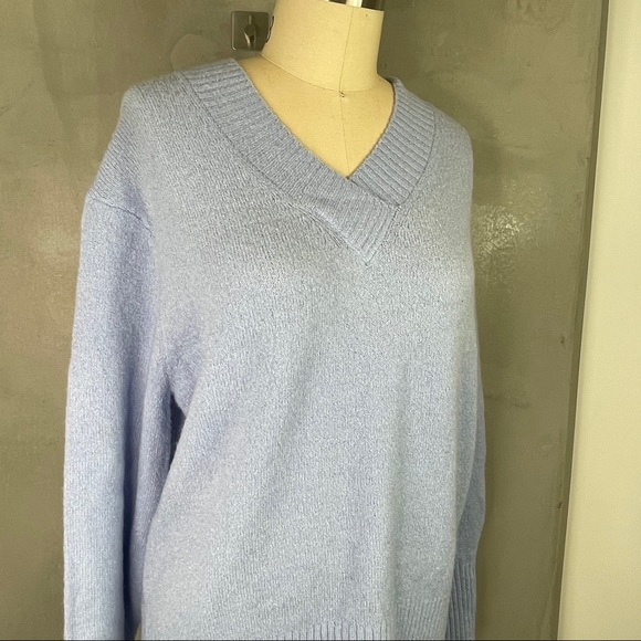 Cozy V-Neck Sweater - Picture 6 of 9